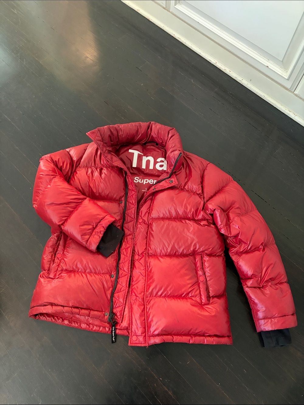 Aritzia super puff Jacket. Like new.